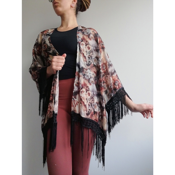 Boho floral robe - Picture 1 of 3